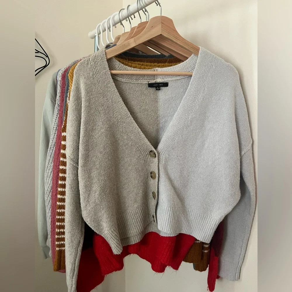 Cropped sweater - Picture 1 of 2